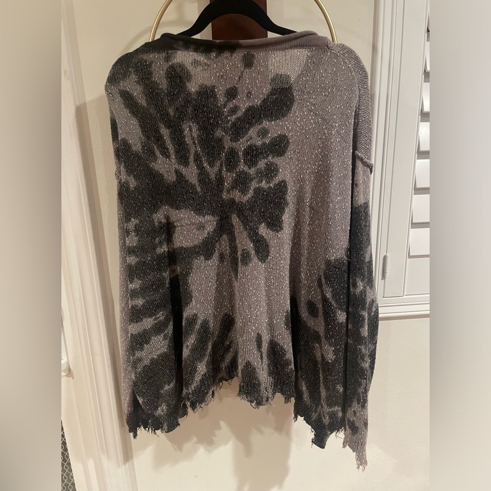 Peach Love California Charcoal and Ash Sweater - Picture 4 of 4